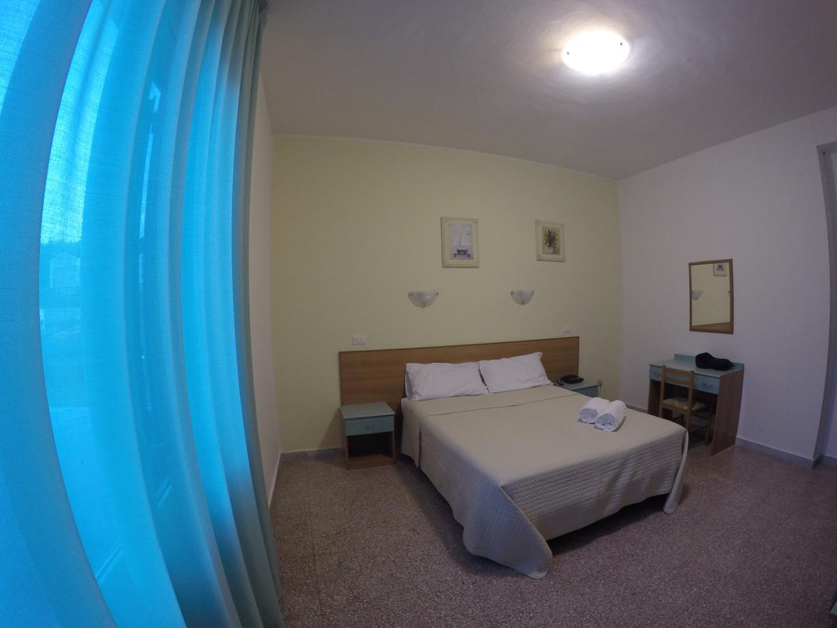אורטונה Hotel Valente מראה חיצוני תמונה
