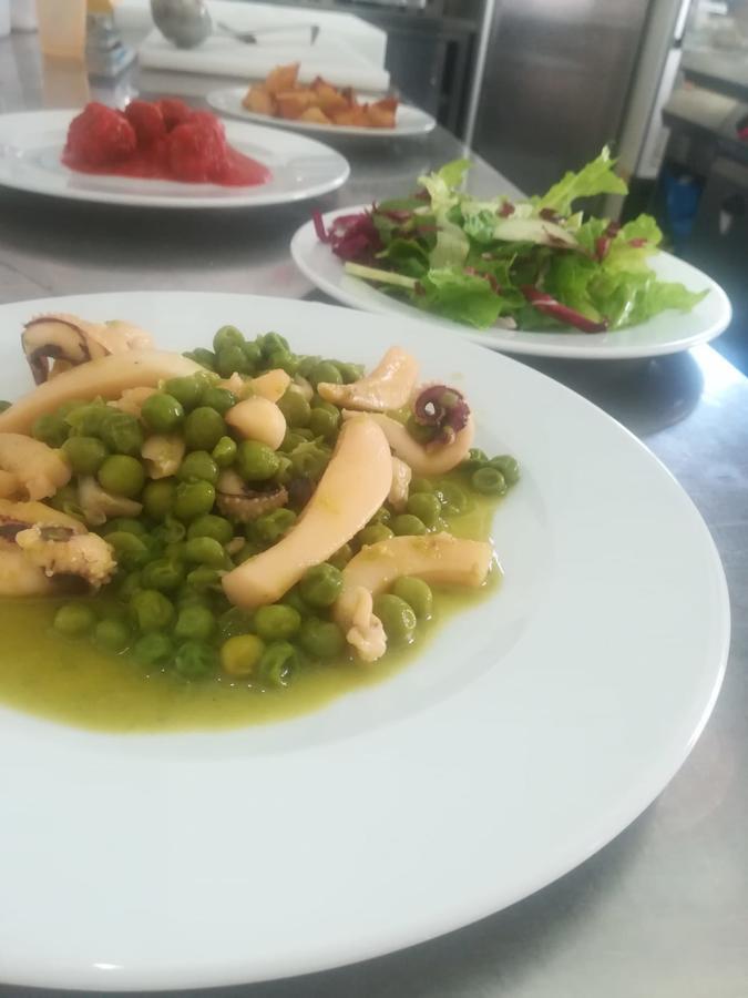 אורטונה Hotel Valente מראה חיצוני תמונה