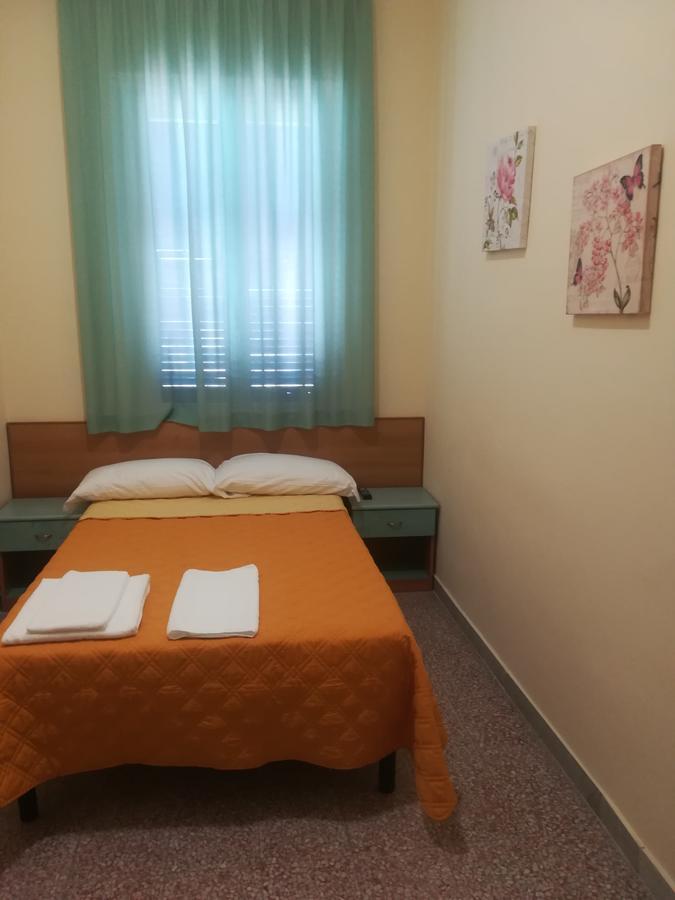 אורטונה Hotel Valente מראה חיצוני תמונה