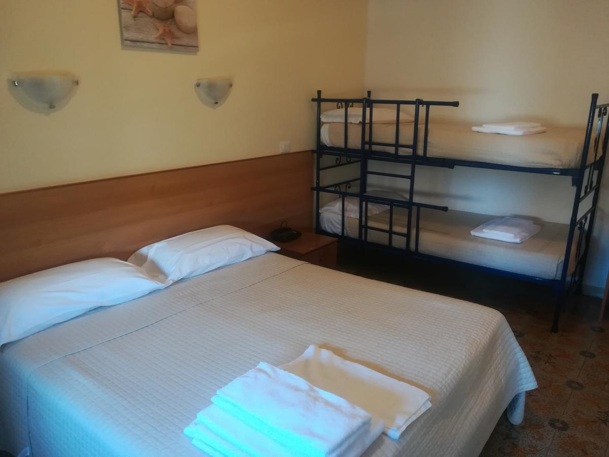 אורטונה Hotel Valente מראה חיצוני תמונה