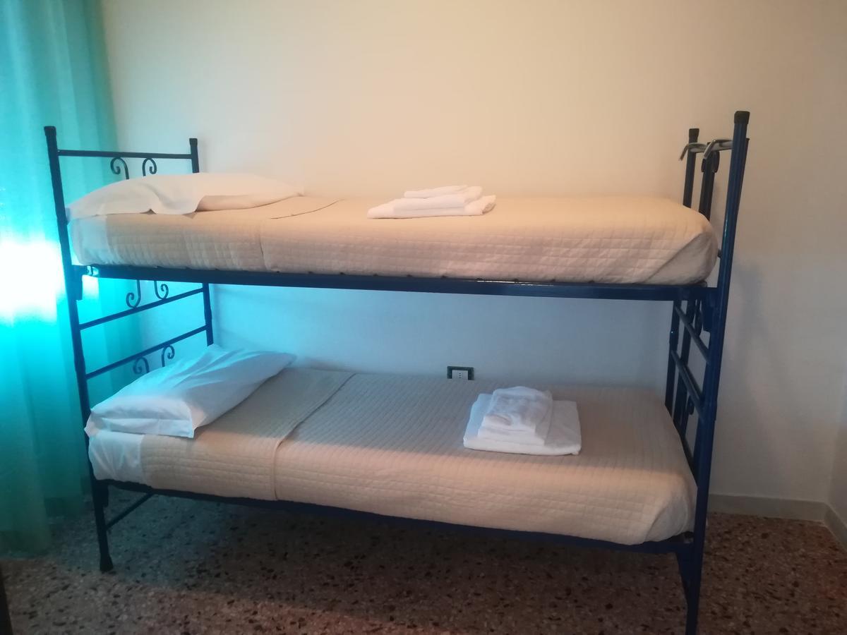אורטונה Hotel Valente מראה חיצוני תמונה